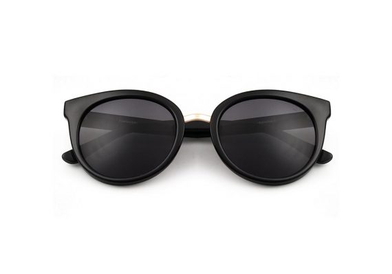 A.Kjaerbede zonnebril model Gray kleur zwart met grijze glazen AKsunnies bril